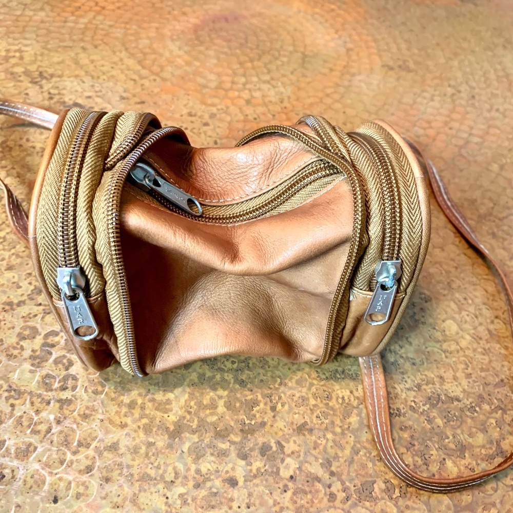 Leather mini purse